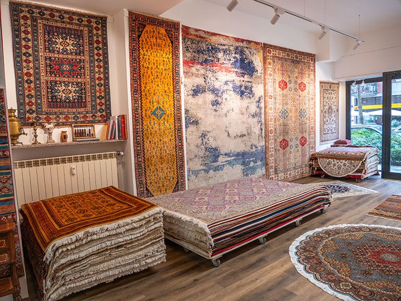 Vendita e consulenza arredo tappeti orientali antichi e moderni - Babaei  Carpets Milano